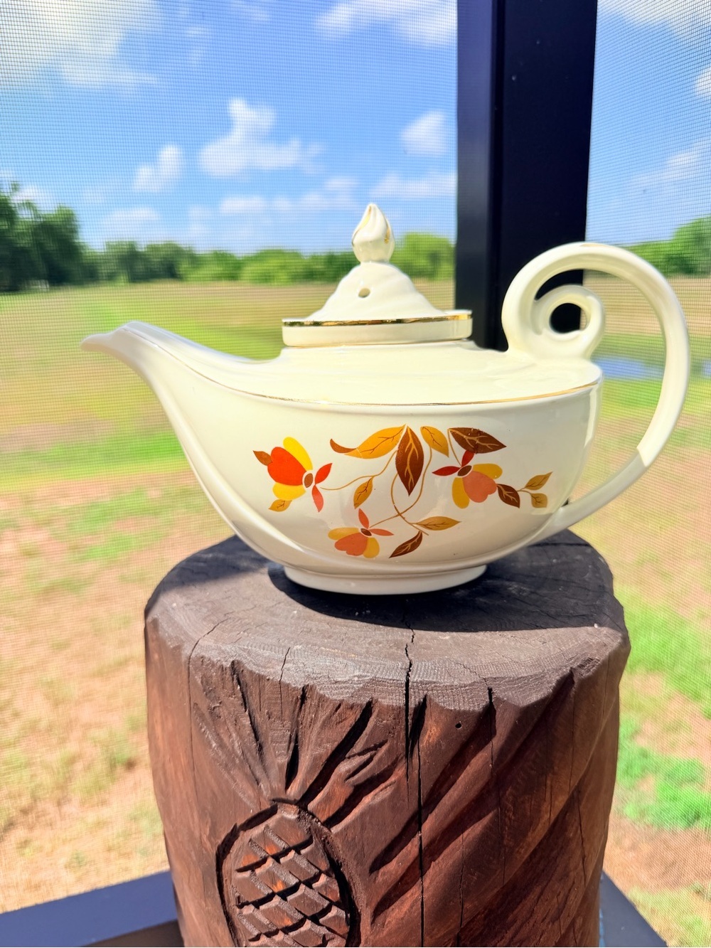 Hall Jewel Tea Autumn Leaf Aladdin Tea Pot & Infuser